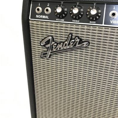 Fender Deluxe Reverb USA Tube Guitar Amps image 2
