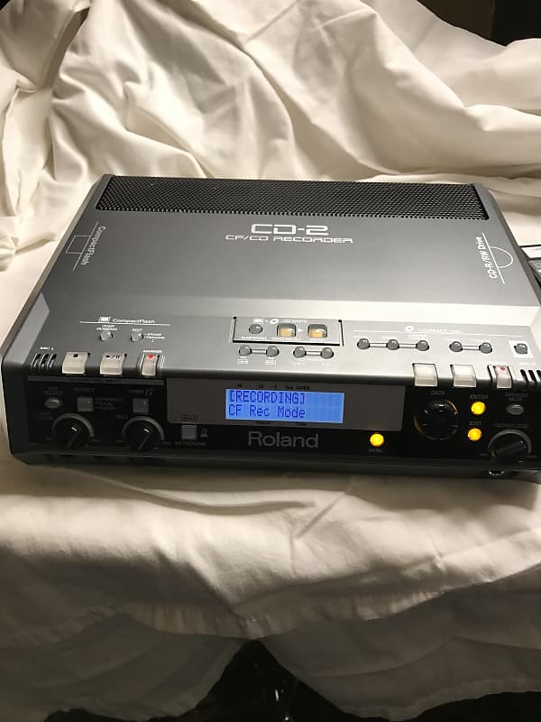 Roland CD-2 CF/CD Professional CD Recorder + Built-in amp + Stereo Mics+  speakers