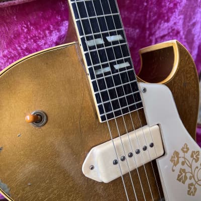 Gibson ES-295 Hollow Body Electric Guitar 1956 - All Gold image 5
