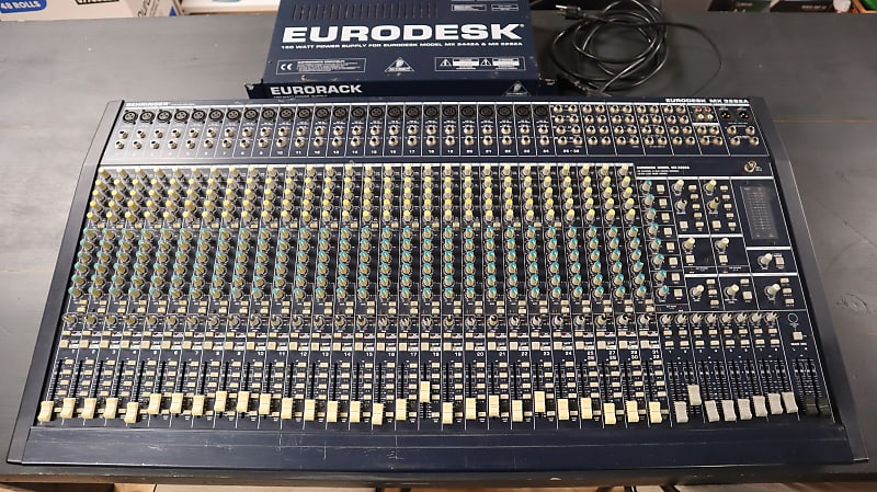 Behringer Eurodesk MX3282A 32-Channel 8-Bus Mixer With 150 Behringer Eurodesk MX3282A 32-Channel 8-Bus Mixer With 150