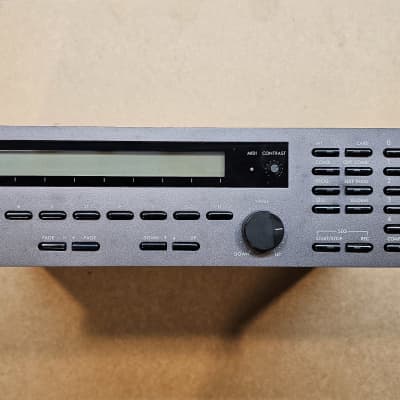Korg M1R Rackmount Workstation Synthesizer 1990s - Black