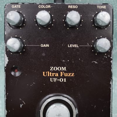 UF-01 ZOOM ULTRA FUZZ | Zoom