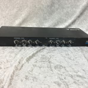 dbx 223 Project 1 Stereo 2-Way / Mono 3-Way Crossover