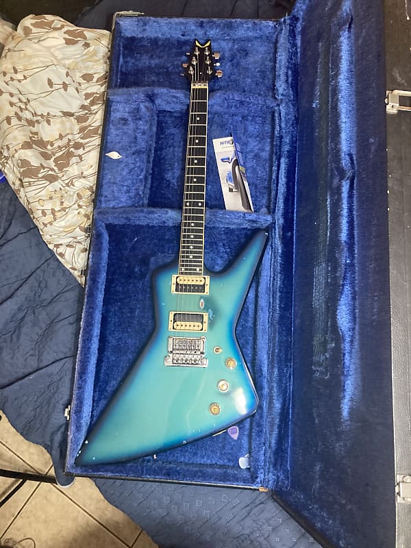 1983 /USA Dean Z/Explorer Flame Pearl blue burst | Reverb