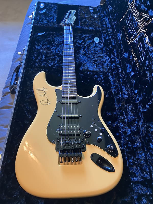 James Tyler Dann Huff Yellow Classic Signature 2022 - | Reverb Canada