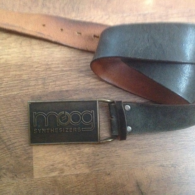 Belt buckle collectors discount