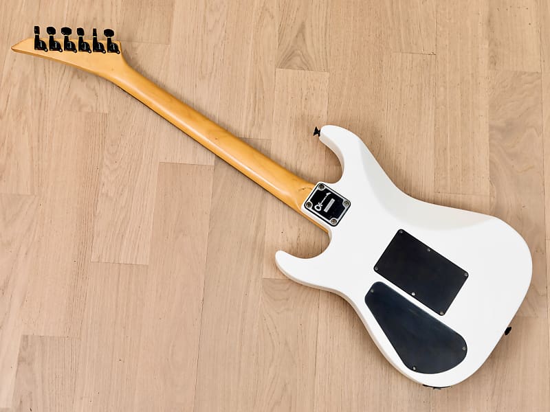 1990 Charvel by Jackson DK-065-SSH Vintage Superstrat Snow White