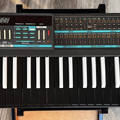 Korg Poly-800 1980s - black