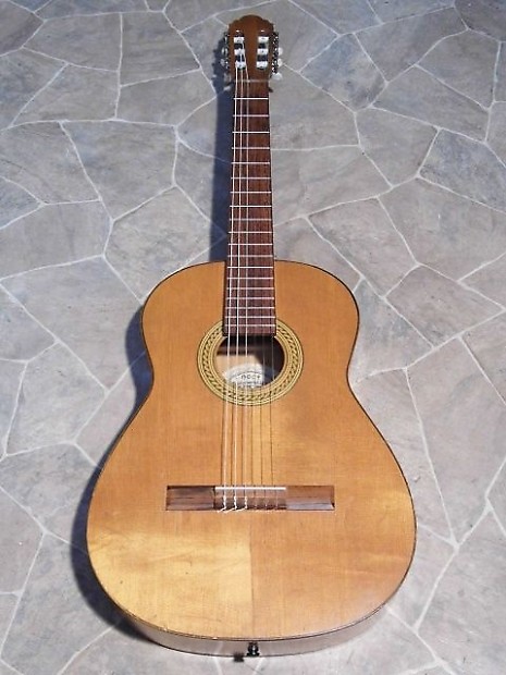 Hopf classical guitar discount
