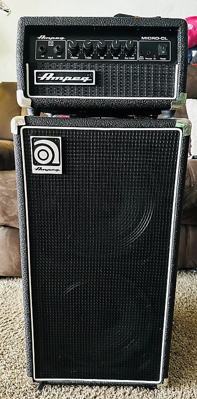 Ampeg Micro CL 100-Watt 2x10