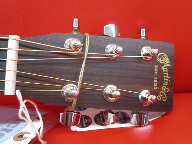 Martin Dreadnought Junior Sapele DJR2: All Solid Woods! FREE