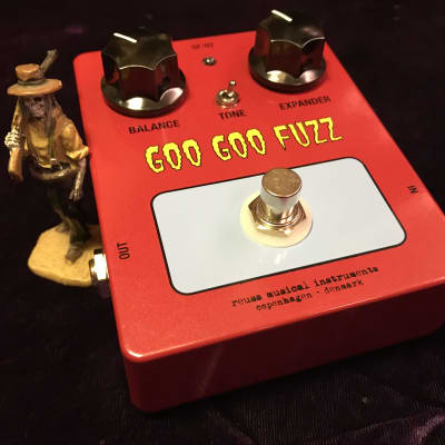 Reuss SF-02 Goo Goo Fuzz pedal - 1960s Shin-Ei / Univox FY6 Superfuzz clone  - (The Cramps Fuzz) | Reverb