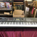 Yamaha MOXF8 88-Key Synthesizer Workstation