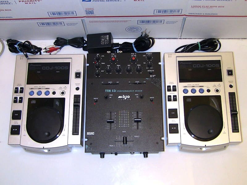 American DJ, RANE TTM-54i & 2x Pioneer CDJ-100S CD Player DJ Mixer image 1