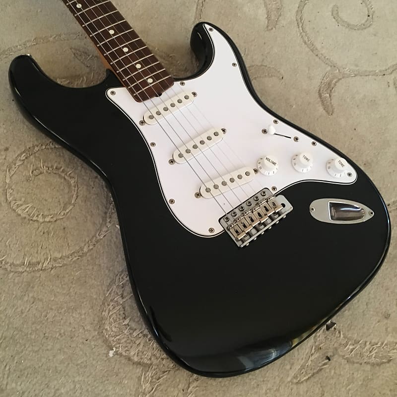 Squier Jv Stratocaster Japan 1984 Black 