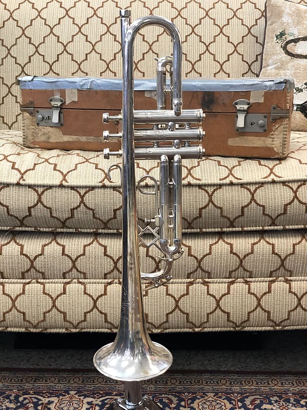 King Liberty Trumpet 1960s Silver image 1