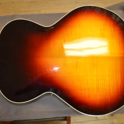 The Loar LH-500 Archtop image 4