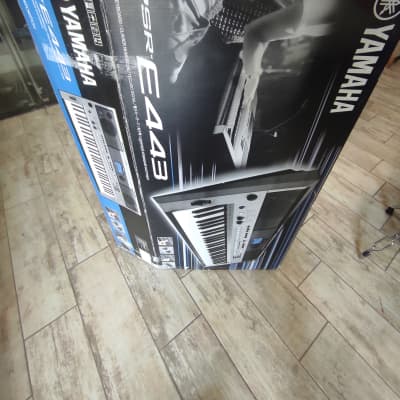 Tastiera Yamaha PSR E443 con imballo originale. image 6