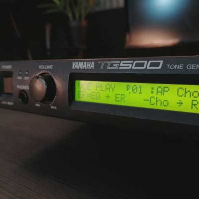 Yamaha TG500 Tone Generator Sound Module