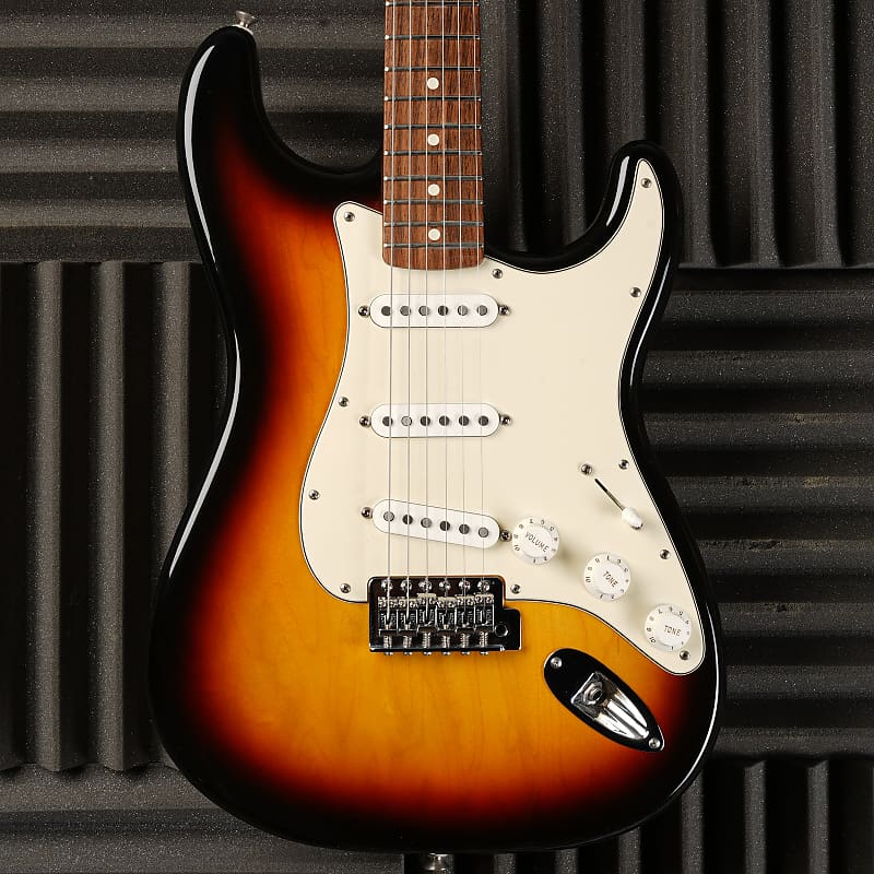Fender Standard Stratocaster / American Standard Pickups 2007 - Brown Sunburst image 1