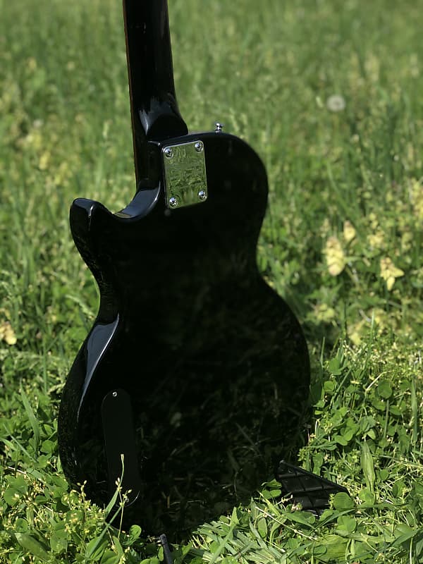 Epiphone Junior Model ブラック Epiphone Les Paul Junior Electric Guitar - Evolution Music