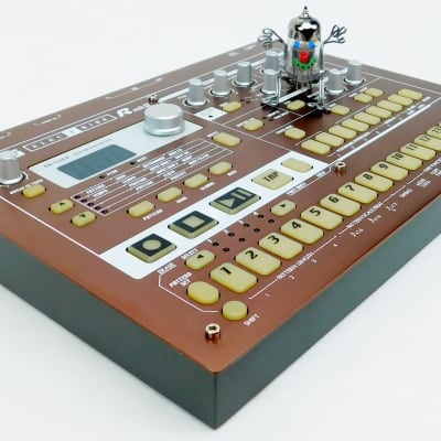 KORG Electribe ER R MK2 Synthesizer Groovebox + Top Zustand + Garantie