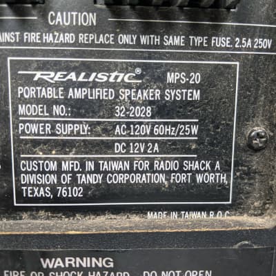 Radio Shack - Realistic MPS-20 Portable Amplified Speaker System - Black image 10