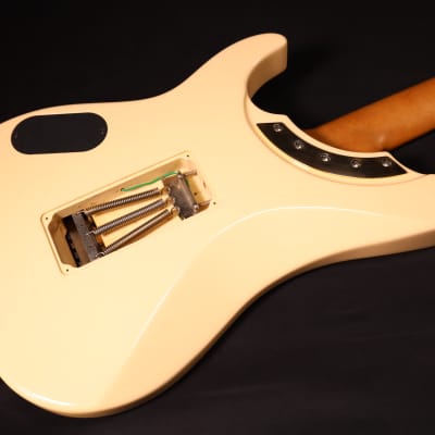 Washburn N6 Nuno Bettencourt Signature RARE ONLY 100 MADE Used 027 image 7