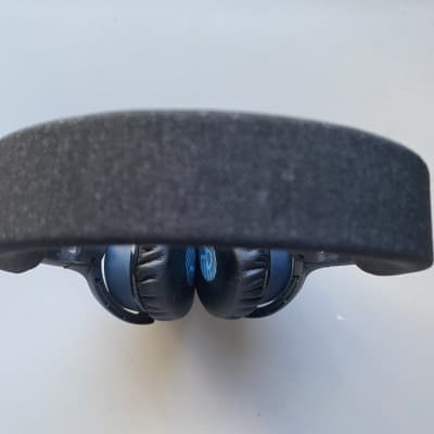 Bose Soundlink On-Ear Wireless Headphones 2021 image 6