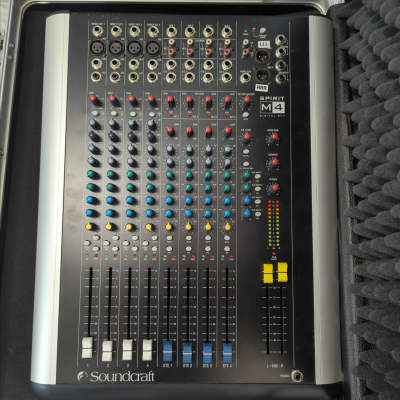 Soundcraft Spirit Powerstation 600 Mixer w/ Case