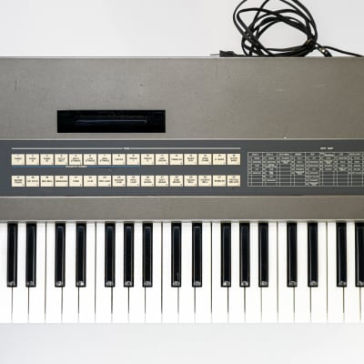 Roland JX-8P - Vintage Analog Polysynth with Aftertouch, MIDI, and Intuitive Interface image 5