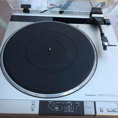 Pioneer PL-L800 linear tracking direct drive turntable image 1