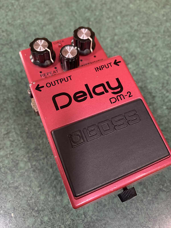 Boss DM-2