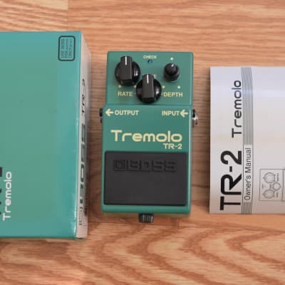 Boss TR-2 Tremolo with Keeley Mod Teal | Reverb UK