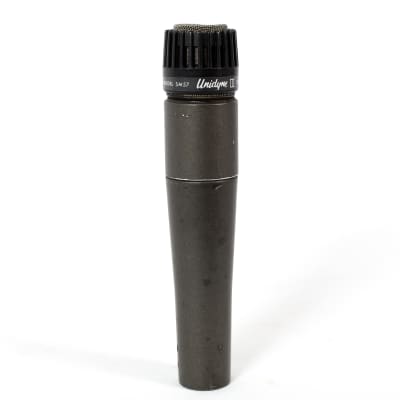 Shure Unidyne III SM57 Cardioid Dynamic Microphone