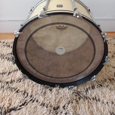 Premier Bass Drum 1970 - White Silk image 8