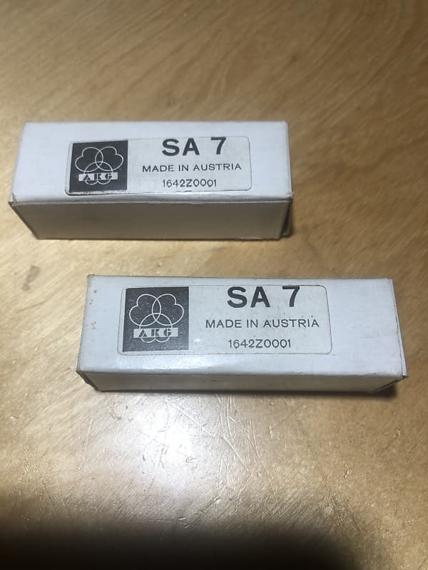 AKG SA7 Microphone Stand Adapter Reverb