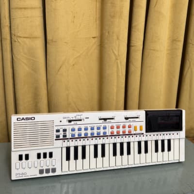 Casio PT-80 Keyboard and drum machine