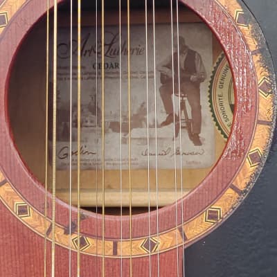 Art & Lutherie 12-String Cedar Antique Burst Acoustic Guitar w/ Hard Case image 4