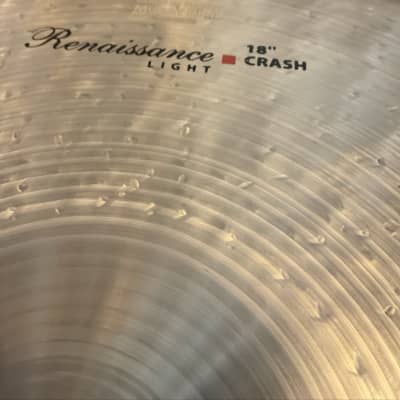 (MINT) Murat Diril Renaissances Light 18” Crash image 3