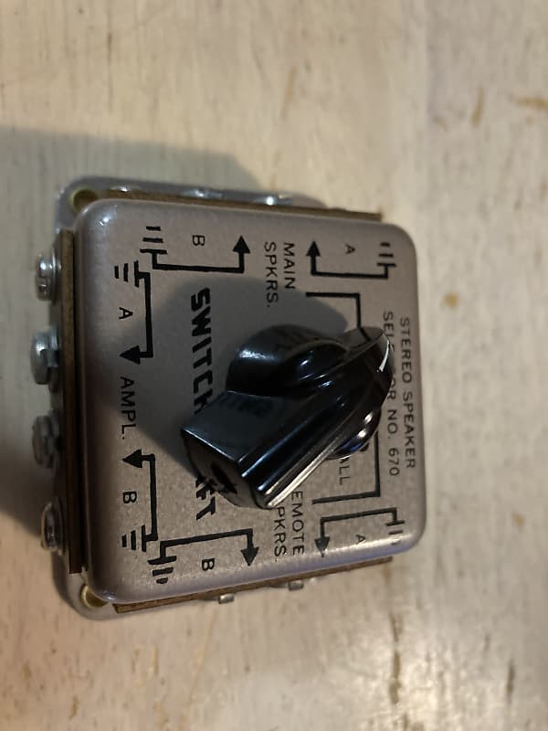 NOS Switchcraft Speaker Selector Switch 670  			