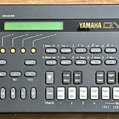 Yamaha QY10 Sequencer 1990 - Black