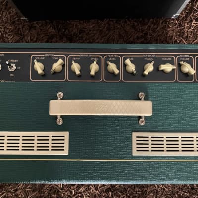 Vox AC15C1 BRG Limited Edition | 2 Channel | 15-Watt | 1x12" Guitar Combo image 3