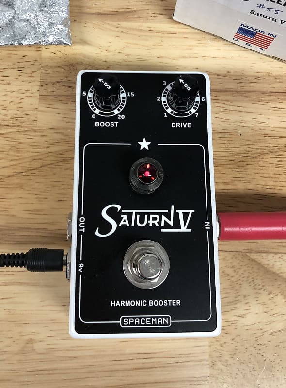 Spaceman Effects Saturn V | Pearl White Limited | Harmonic Boost Overdrive  Tone Enhancer Drive Pedal