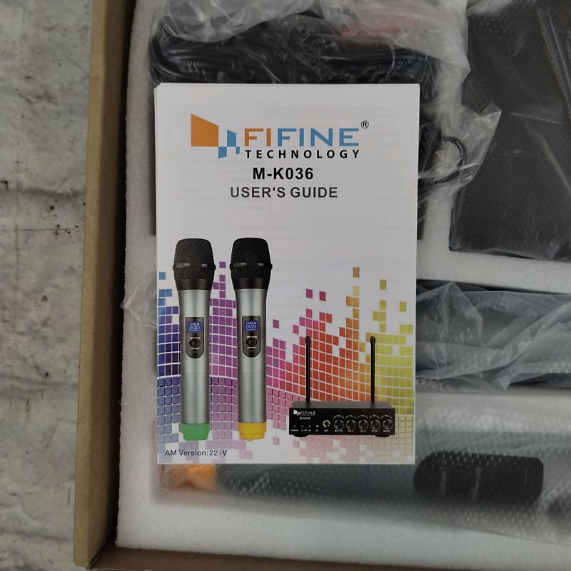 Fifine MK036 Wireless Microphone System w/2 Microphones Reverb
