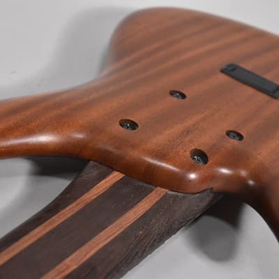 Ibanez Prestige SR5006 Walnut Finish 6 String Bass Guitar w/OHSC image 8