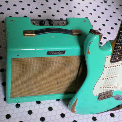 Fender Limited Edition 1959 Stratocaster Custom Shop Relic & Pro Jr Amp Set‐Seafoam Green NAMM Special for sale