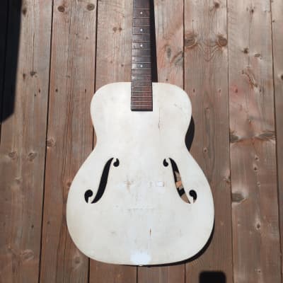 Vintage Suzuki F-100 Acoustic Guitar w/Case Martin Lawsuit