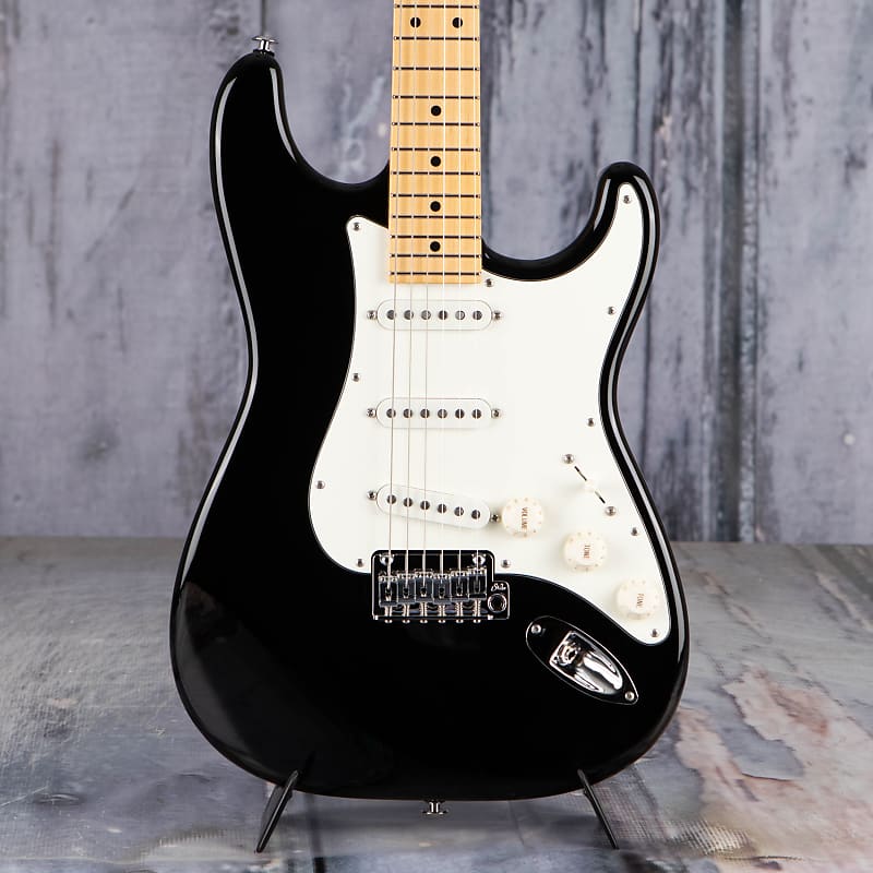 Suhr Classic S HSS Guitar, Black, Rosewood | Humbucker Music