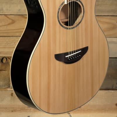 Yamaha APX600 Thinline Acoustic/Electric Guitar Natural for sale